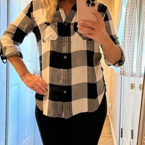 Rock and Republic Black and White Plaid Shirt